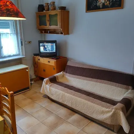 8513 - Rozsi Vendeghaz Apartment Mihalyhaza