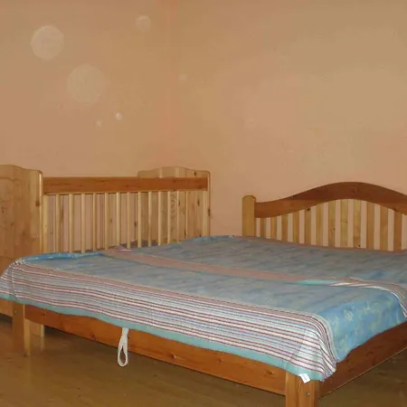 8513 - Rozsi Vendeghaz Mihalyhaza