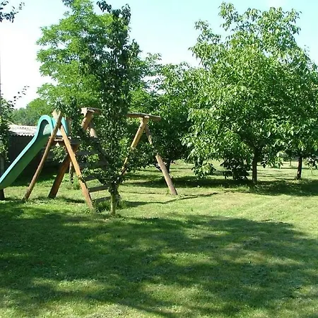 8513 - Rozsi Vendeghaz *